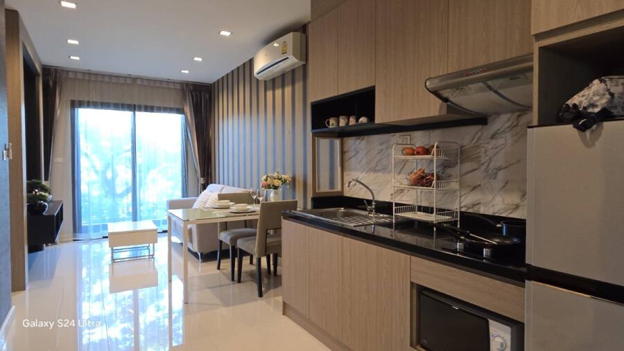 Himma Garden condo