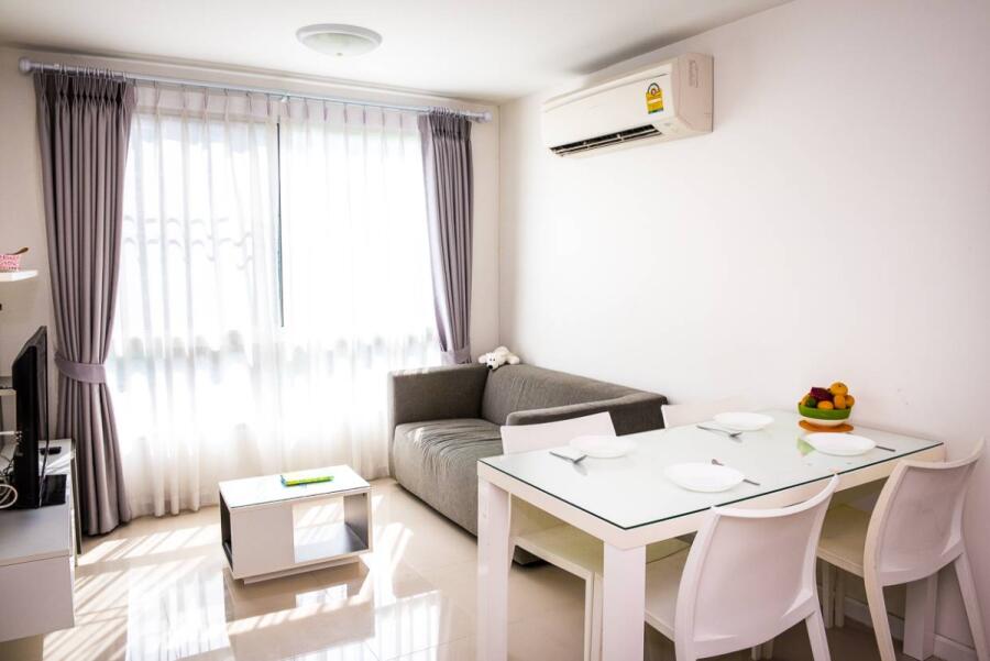 Condo Dee Vieng Santitham